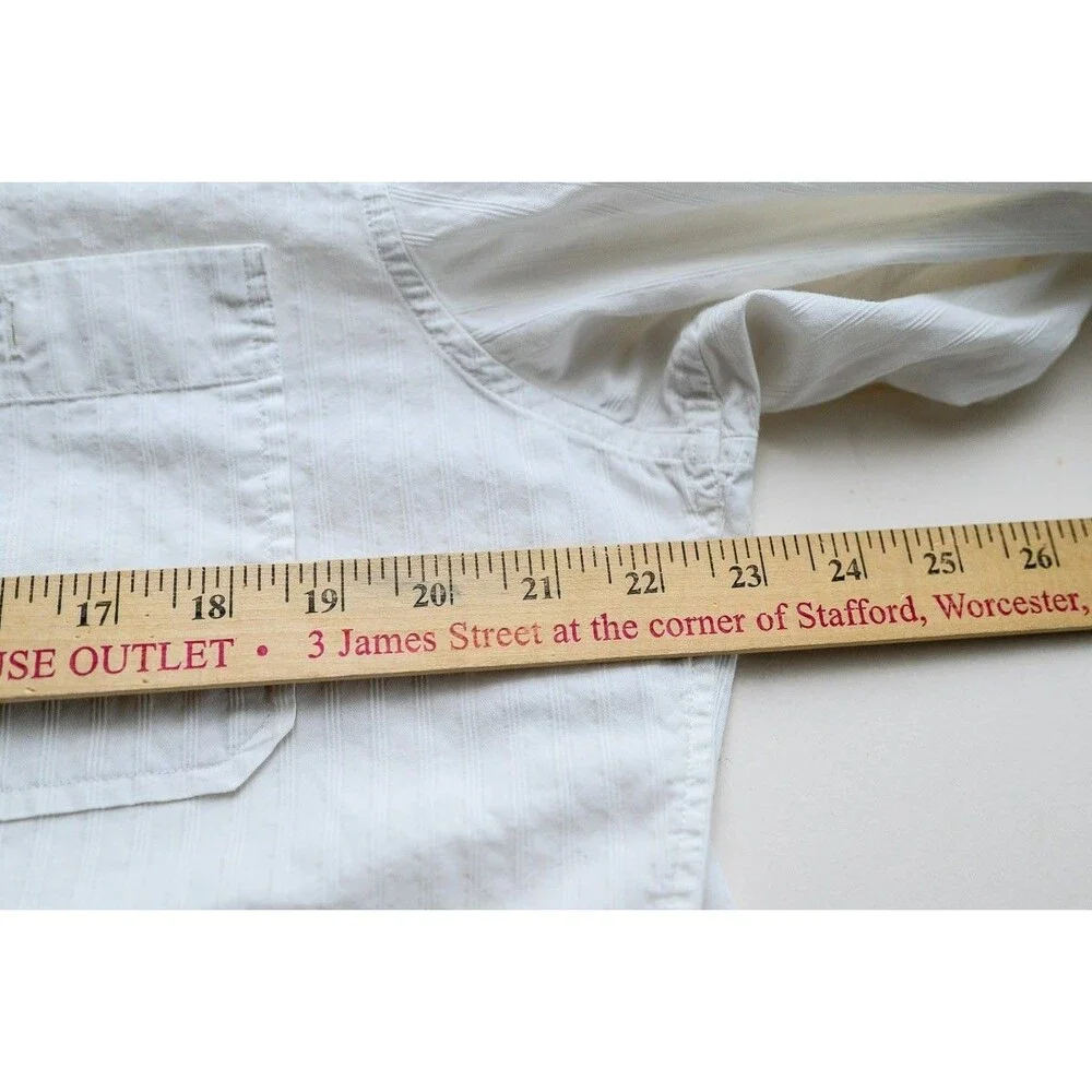 Banana Republic White button up shirt mens 16-16 1/2 L